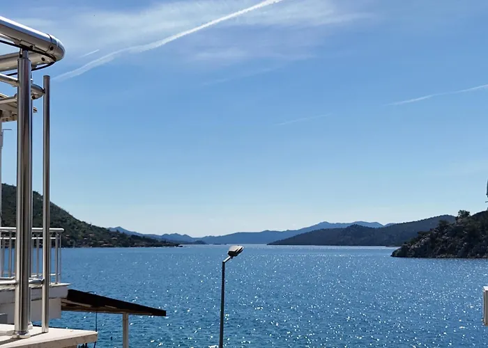 Yazici Bozburun Hotel *